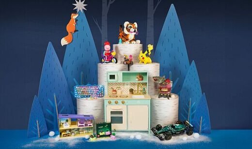 £5 OFF WHEN YOU SPEND £30 AT THE ENTERTAINER TOY SHOP