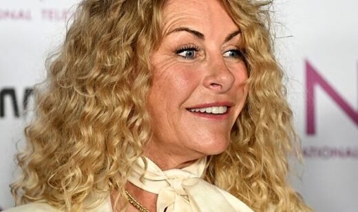 Clarkson’s Farm star Lisa Hogan hits NTAs in ‘very chic’ blazer now £140 off