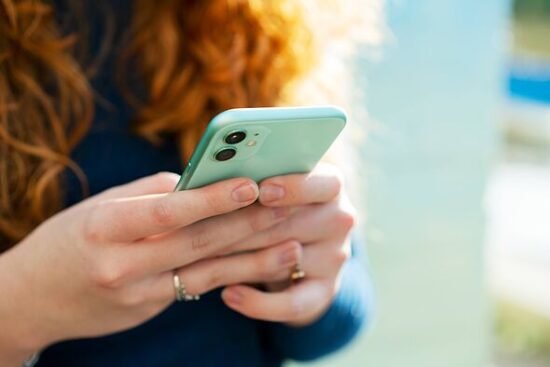 WhatsApp users issued alert as they're told to watch out for 'add me' scam