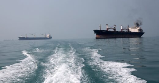 U.S. crude oil hits $100 for the first time since May