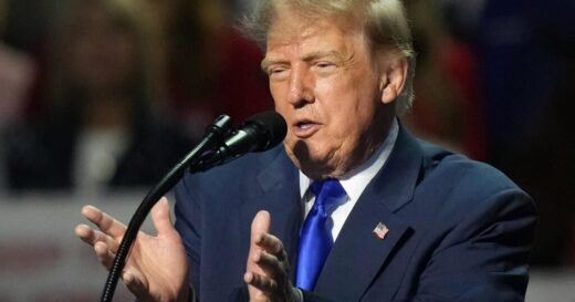 At RNC midterm convention, Trump pitches $5,000 checks to U.S. citizens — if GOP wins House and Senate