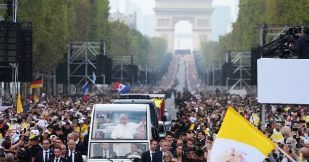Pope Leo’s first papal visit to France in 18 years attracts 700,000 worshipers for Mass, Vatican says