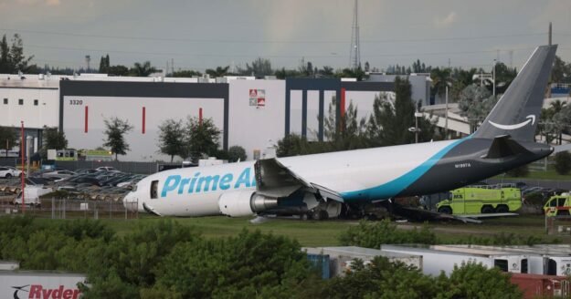 Witness describes “surreal” moment Amazon plane crashed near Miami International Airport: “Something from a movie”