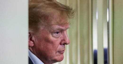 Legal expert explains Supreme Court’s decision to block Trump’s mail-in voting rules
