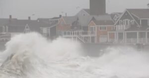 Massive waves, coastal floods still slamming Eastern U.S.
