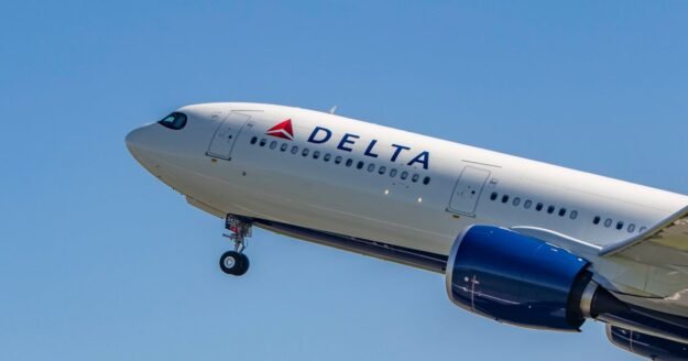 U.S.-bound Delta flight makes emergency landing in Portugal due to smoke in cabin
