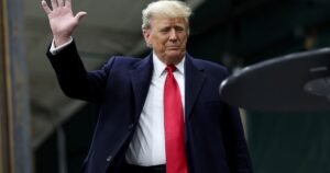 Judge dismisses Trump’s 2024 lawsuit against Des Moines Register over poll results