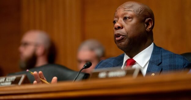 Key GOP senator privately says party is in “fight for our lives” in midterms, but sees path to holding onto Senate