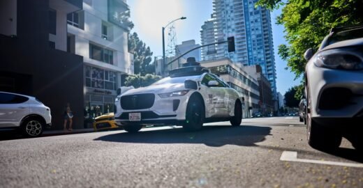 Waymo pulls over, calls cops on riders with a ghost gun