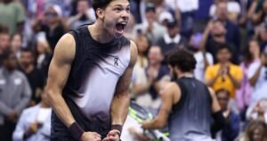 Ben Shelton beats Carlos Alcaraz in latest-finishing match in U.S. Open history