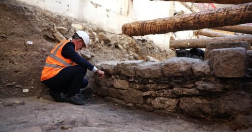 An ancient wall discovered beneath a Paris hotel could confirm the city’s origins: “Major breakthrough”