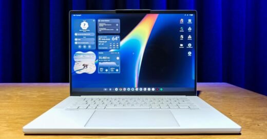 Googlebooks feel like the first laptops built for Android owners