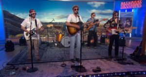 Saturday Sessions: Jason Scott & The High Heat perform “When Love Tries To Hurt You”