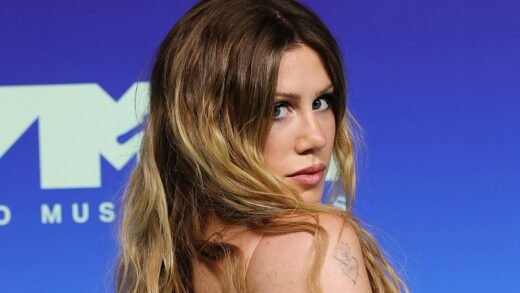 VMAs 2026 Red Carpet Photos: See Every Arrival