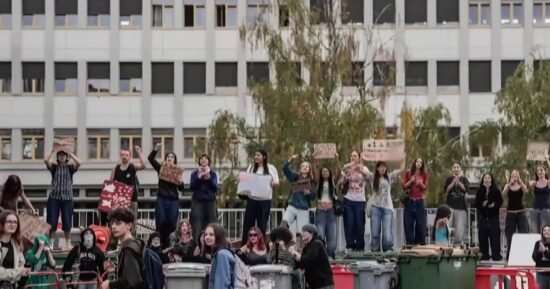 Student protests in France take violent turn