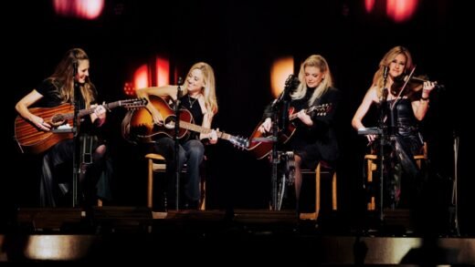 Watch the Chicks Perform in Nashville With Sheryl Crow