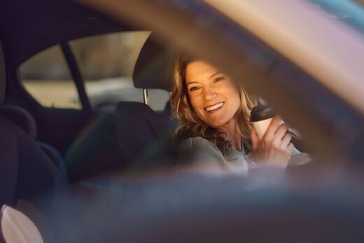 Women urged to never get in a car with 1 popular hairstyle
