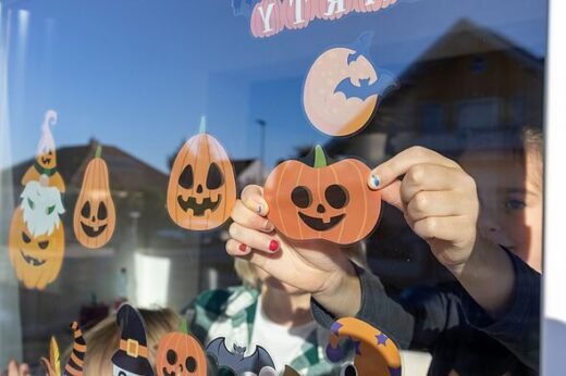 Police ‘window rule’ bans trick or treaters from households this Halloween