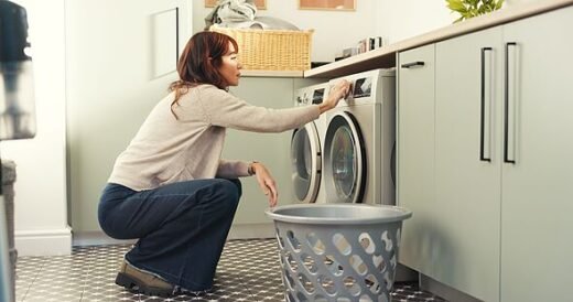 Wash clothes at one temperature to save on energy bills as clocks go back