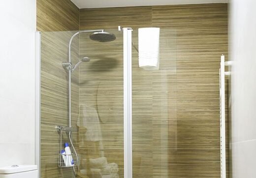 Shower screens are streak-free 'for weeks' with 5p Aldi item