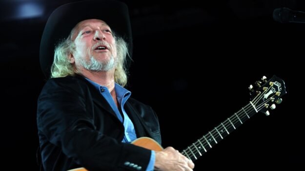 John Anderson, Country Music Hall of Fame Vocalist, Dead at 71