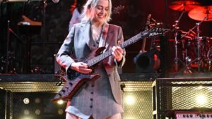 Phoebe Bridgers Releases ‘Live at Madison Square Garden’ EP