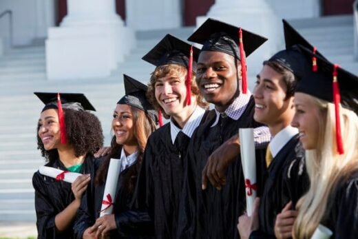 What Sets High-Performing Pell Colleges Apart?