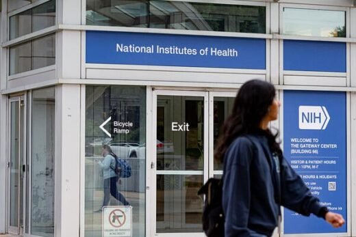 New Analysis Finds NIH Awarded 7,400 Fewer Grants