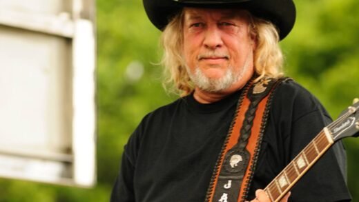 Tim McGraw, Blake Shelton Mourn Country Great