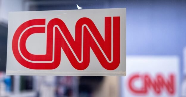 CNN, MS NOW, Politico due back in court to fight Trump’s blocked White House ban