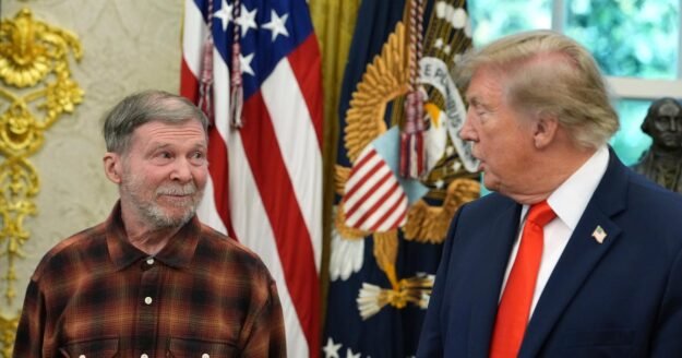 Trump meets with Stephen Hubbard at the White House after release from Russian jail