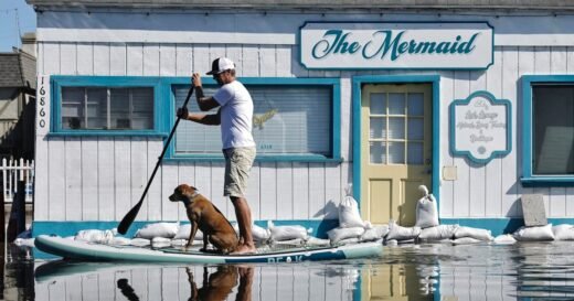 High tides break records in California