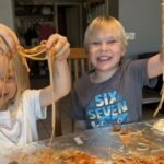 Why "dump dinners" are going viral for solving some of the mess of family dinners
