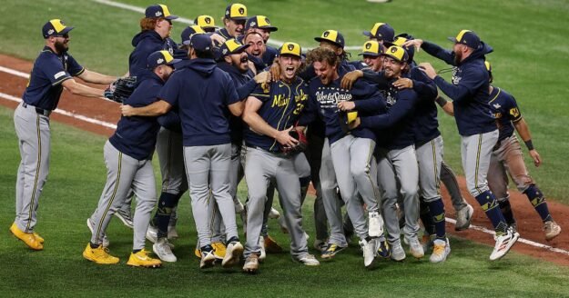 Milwaukee Brewers beat Tampa Bay Rays in 5 games to win first World Series in franchise history