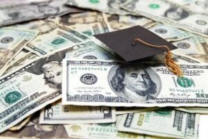 IHEP Report Shows How Colleges Fare on 2 Earnings Tests